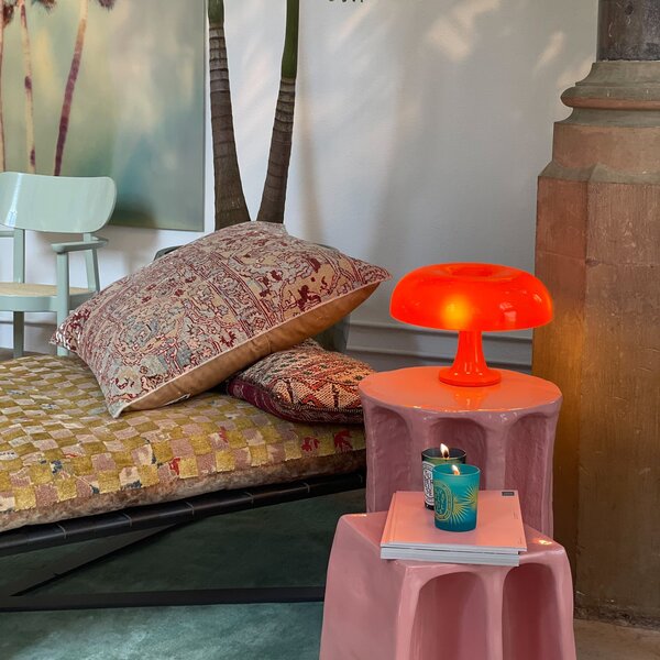 Artemide Nessino – lampă de masă designer, portocalie, Portocaliu, Camera de zi / sufragerie, Plastic, Design