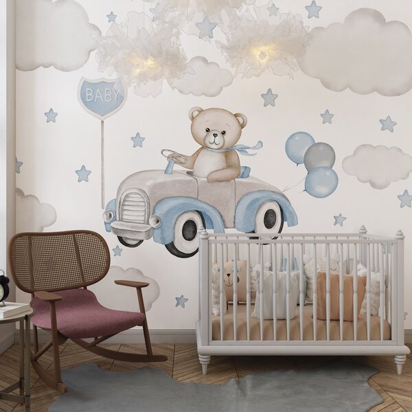 Tapet Ilustrație adorabilă a unui ursuleț de pluș care conduce o mașină de epocă printre nori și stele, Fototapet Pentru Copii, w03382v1 : Uwalls.ro