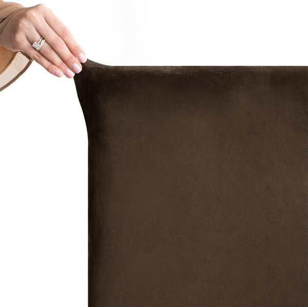 Husă maro elastică pentru scaun 48 cm Sento – Restilo