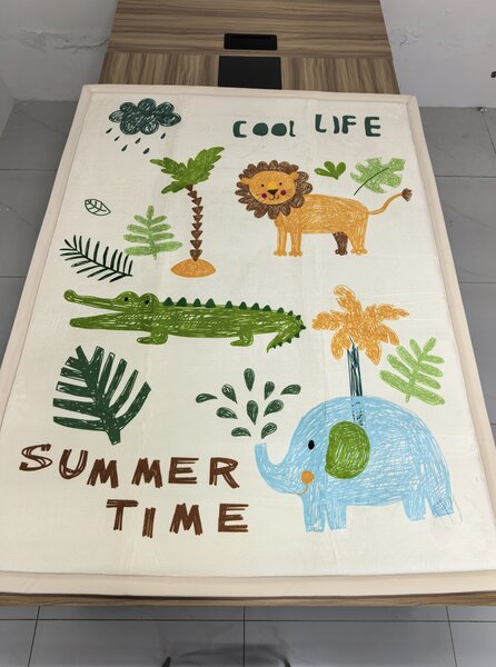 AIYAPLAY Covoraș de Joacă pentru Bebeluși, Antiderapant și Rezistent la Apă, 150x200 cm, Model cu Animale | Aosom Romania