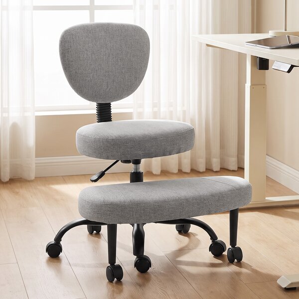 HOMCOM Scaun de Birou Ergonomic pentru Stat cu Picioarele Încrucișate, Rotire 360° cu Roți, Gri Deschis | Aosom Romania