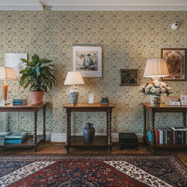 Tapet Trandafiri roz pastel și păsări în stil shabby chic, Tapet stil englezesc, a00201 : Uwalls.ro