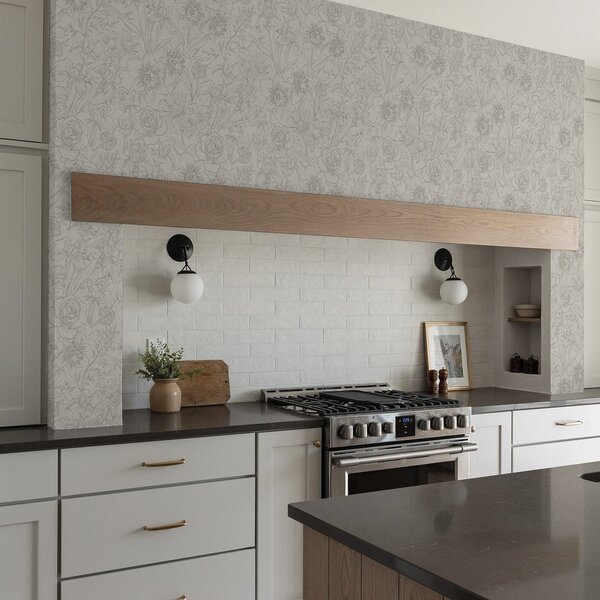 Tapet Contour flori pe un fundal crem, model floral delicat, Tapet rustic, a00218 : Uwalls.ro