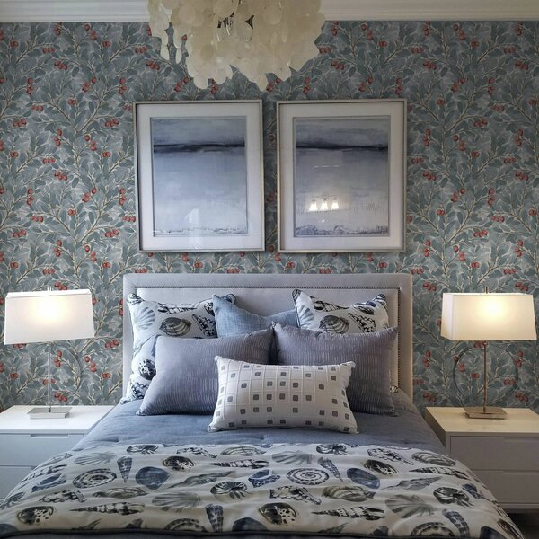 Tapet Frunze albastre cu crenguțe de fructe de pădure roșii, Tapet flori, a00309 : Uwalls.ro