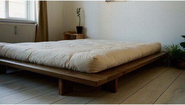 Pat matrimonial maro din lemn masiv de pin cu somieră 180x200 cm Japan – Karup Design