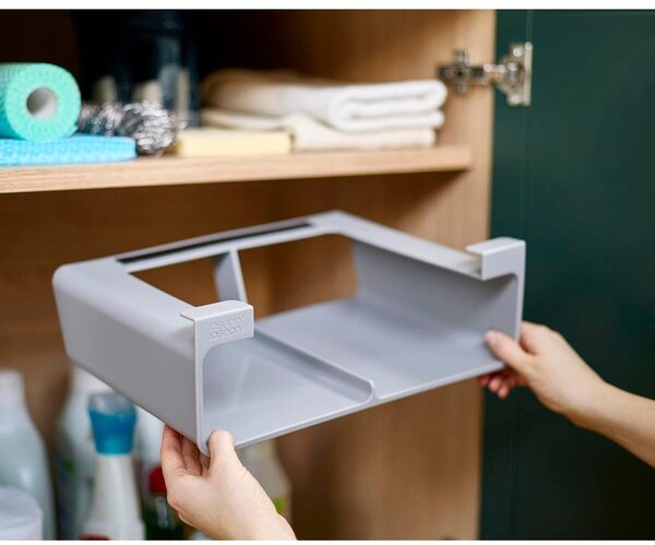 Dispenser pentru prosoape de bucătărie din hârtie și folie de aluminiu gri de agățat din plastic CupboardStore – Joseph Joseph