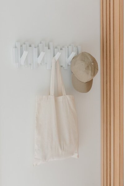 Cuier de perete alb din plastic Sticks – Umbra