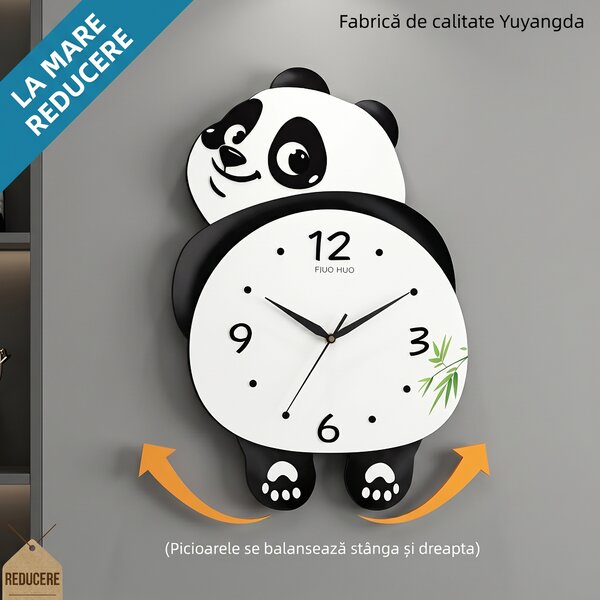 Ceas de perete Panda, cu cadran alb și pendul în formă de lăbuțe