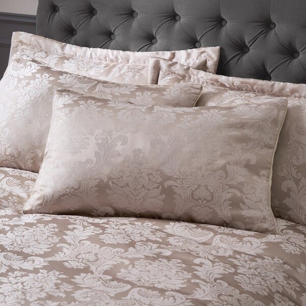 Lenjerie de pat bej din damasc pentru pat dublu, extinsă 230x220 cm Damask Jacquard – Catherine Lansfield
