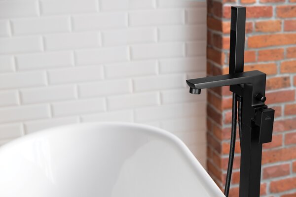 Invena Paros baterie cadă-duș stativ negru BW-09-W04