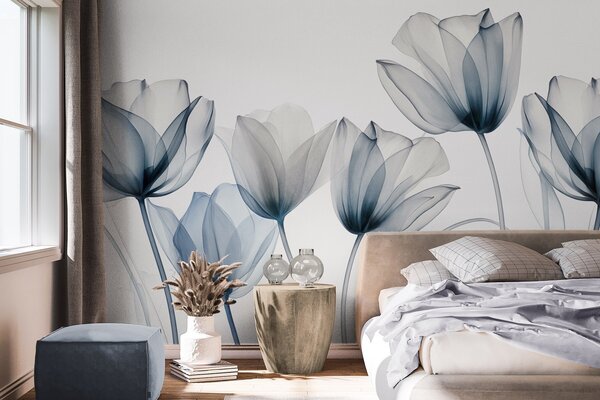 Tapet Flori de lalea albastre și albe translucide, cu tulpini lungi, pe fundal deschis, artă florală delicată și, Fototapet Flori, w09538 : Uwalls.ro