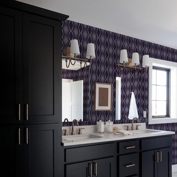 Tapet Fundal violet intens cu diamante și linii zigzagate gri, Tapet abstract, a00974v1 : Uwalls.ro