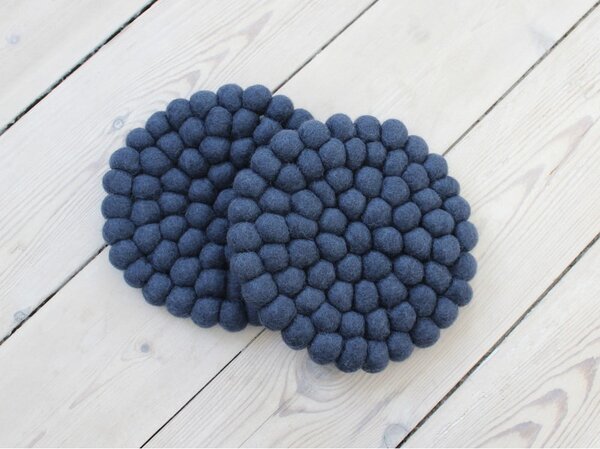 Suport pahar cu bile din lână Wooldot Ball Coaster, ⌀ 20 cm, albastru închis