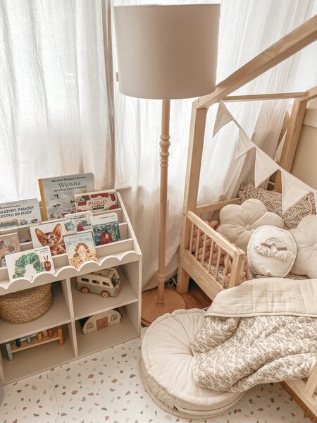 Biblioteca pentru copii BOOK NOOK LATTE 71x76 cm, crem