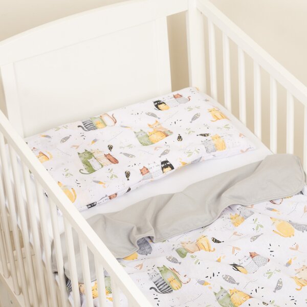 Lenjerie de vara pentru patut bebe 120x60 cm Kidizi Wiskers, include 4 piese, cearceaf, perna, husa perna si paturica cu doua fete, bumbac 100%