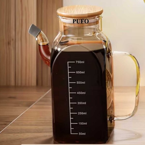 Oliviera gradata Pufo din sticla borosilicata cu maner si capac din bambus, 750 ml – recipient pentru ulei, otet si lichide