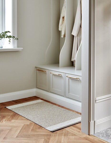 Covor tip traversă pentru interior și exterior bej 85x260 cm Edit Mud Vanilla – Pappelina