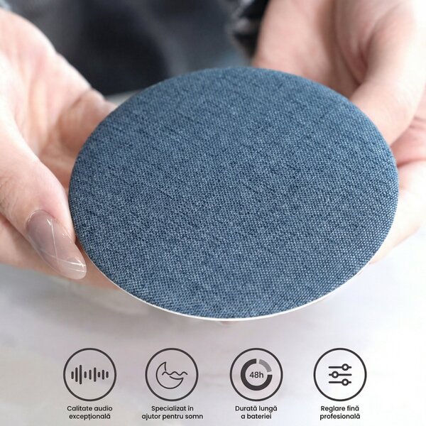 Boxă Bluetooth subțire pentru pernă, disc textil cu buton și port de încărcare pe margine