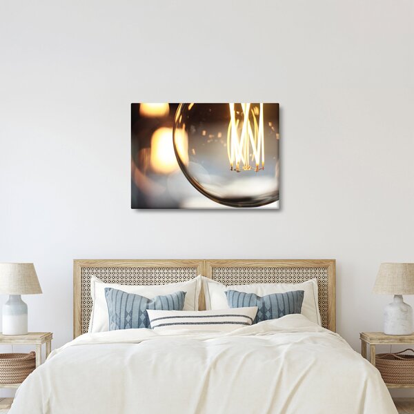 Tablou cu becul aprins (70x50 cm)