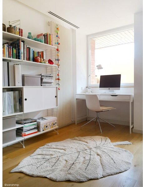 Covor pentru copii bej lavabil/țesut manual din bumbac 120x180 cm Monstera Natural – Lorena Canals