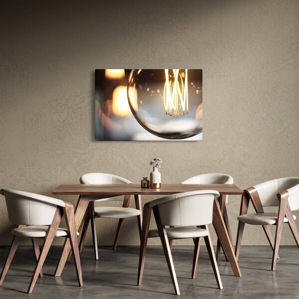 Tablou cu becul aprins (90x60 cm)