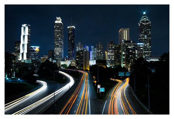 Tabloul metropolei nocturne (90x60 cm)