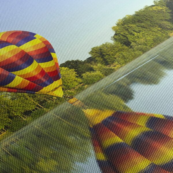 Tablou cu balon cu aer cald pe un lac (150x105 cm)