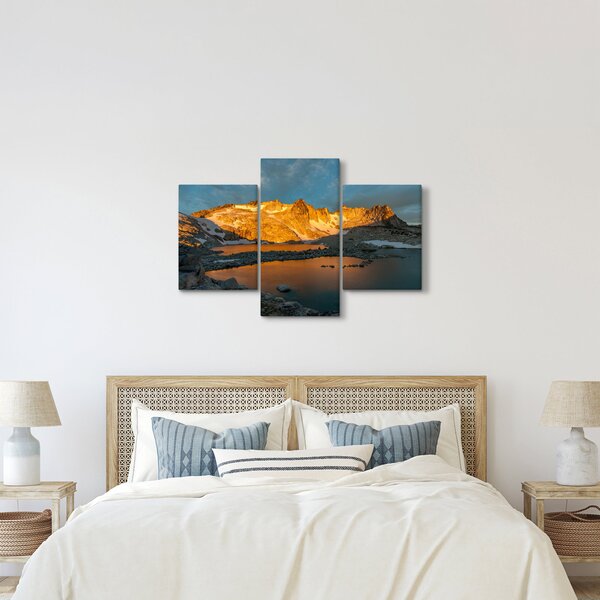 Tablou cu peisaj montan (90x60 cm)