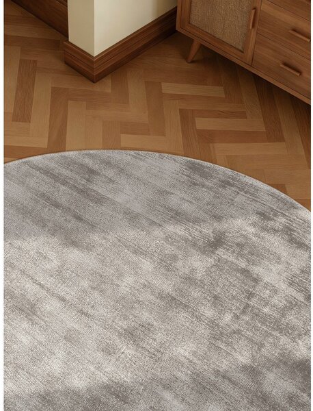Covor gri țesut manual rotund din viscoză ø 120 cm Noemi – Vikosa