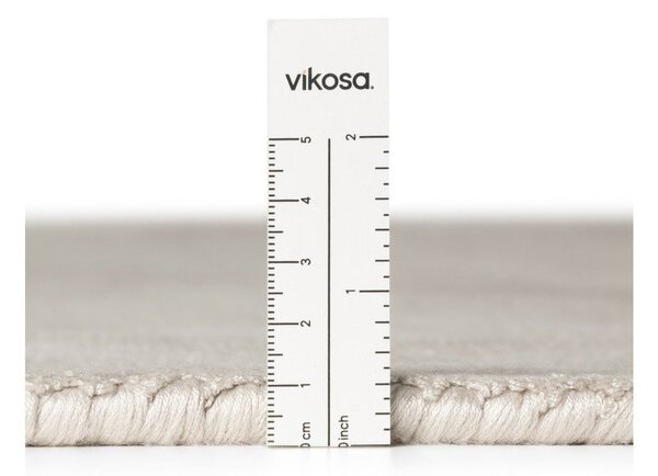 Covor gri țesut manual din viscoză 120x180 cm Noemi – Vikosa