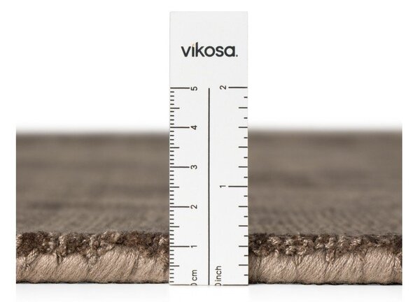 Covor maro țesut manual din viscoză 120x180 cm Noemi – Vikosa