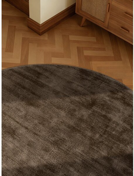 Covor maro țesut manual rotund din viscoză ø 120 cm Noemi – Vikosa