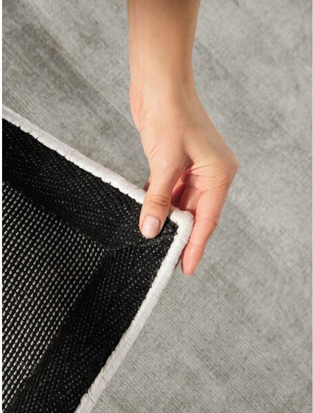 Covor gri țesut manual din viscoză 120x180 cm Noemi – Vikosa