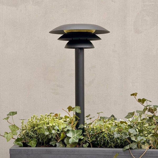 Dyberg Larsen Lampa solară cu țeapă de pământ DL25, negru, 3000 K, Negru, Metal, Scandinavă