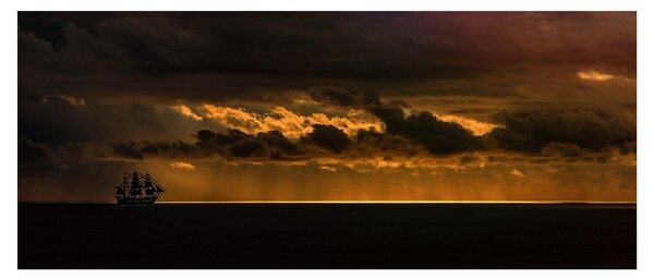 Tablou unei vele în apus de soare (120x50 cm)