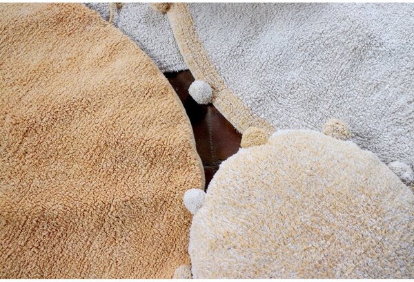 Covor pentru copii bej lavabil/țesut manual din bumbac ø120 cm Bubbly Honey – Lorena Canals