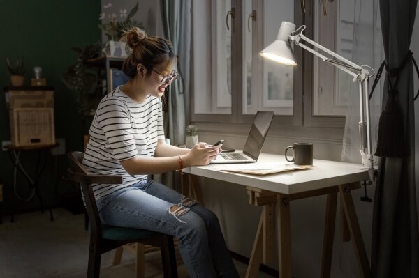 Osram OFFICE LINE Lampă de birou LED dimmerizabilă cu clemă LED/9W/230V 3000K, albă