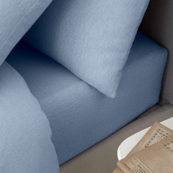Cearceaf albastru deschis din flanelă cu elastic 135x190 cm Brushed – Catherine Lansfield
