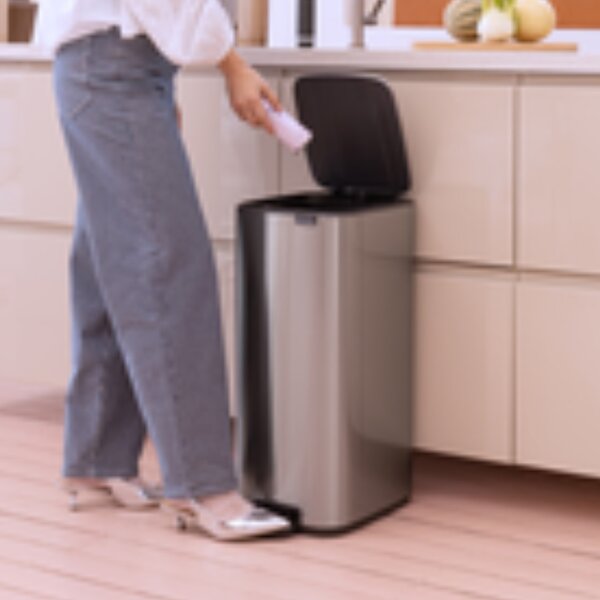 Brabantia Bo recipient pentru resturi 30 l oţel 238147