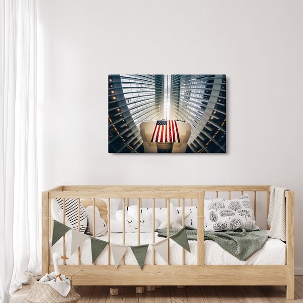 Tablou unei construcții cu steagul SUA (90x60 cm)