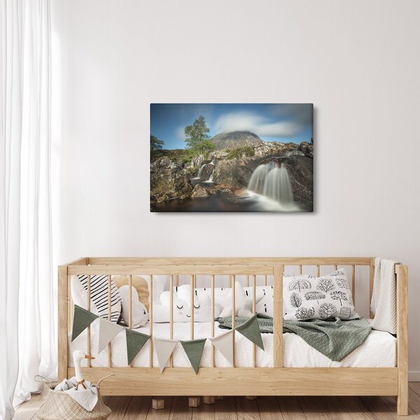 Tablou cu cascadele și munți (90x60 cm)