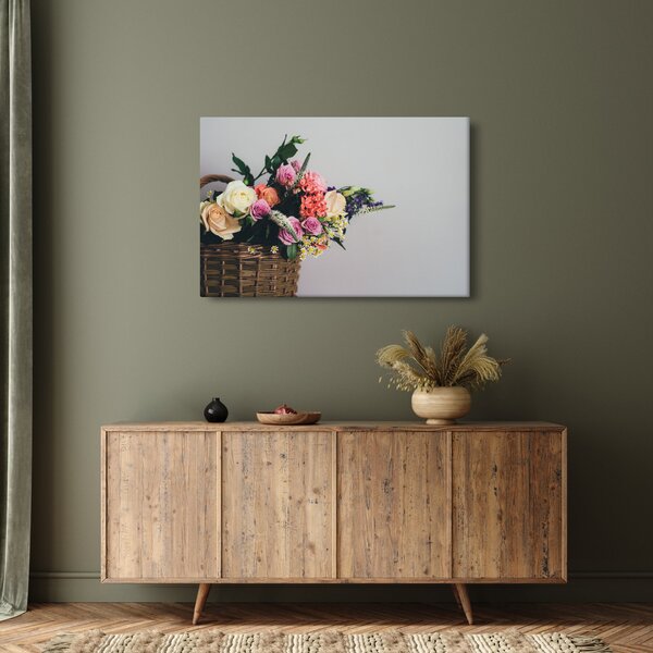 Tablou cu coș și flori (90x60 cm)