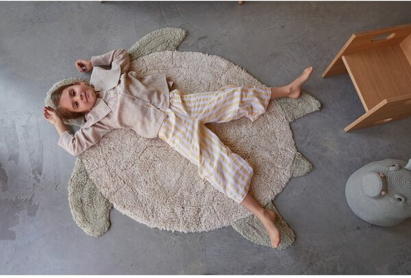 Covor pentru copii bej lavabil/țesut manual din bumbac 110x130 cm Sea Turtle – Lorena Canals