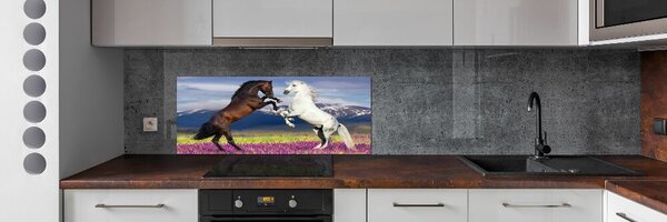 Panou sticlă decorativa bucătărie cai de luptă în avans