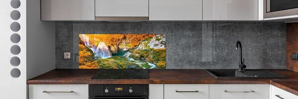 Panou sticlă decorativa bucătărie Cascada în toamna