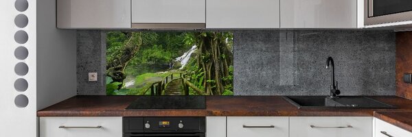 Panou perete bucătărie Cascada din junglă