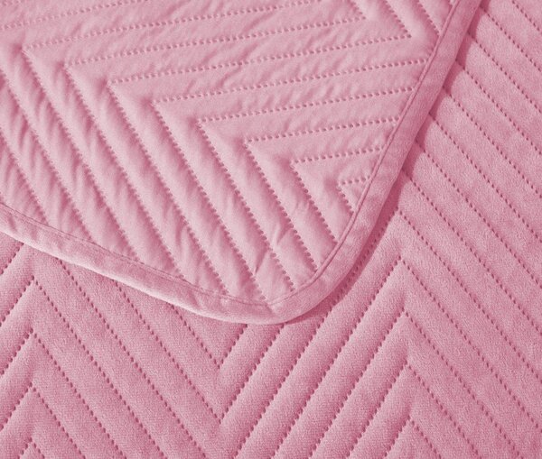 Cuvertura de pat din catifea roz deschis ARROW VELVET Dimensiuni: 200 x 220 cm