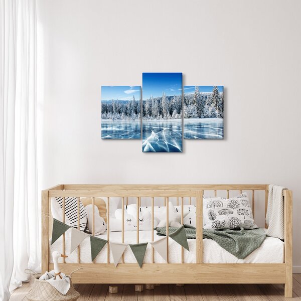 Tablou cu lacul înghețat și copacii înzăpeziți (90x60 cm)
