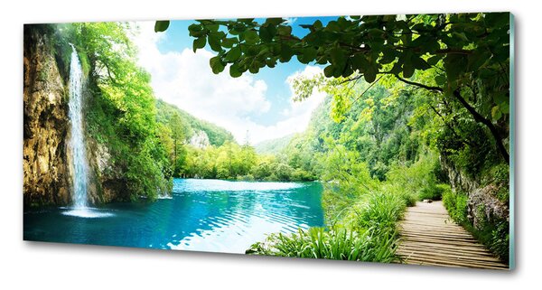 Panou sticlă bucătărie Cascada din pădure