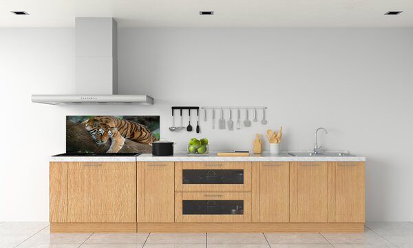 Sticlă bucătărie Tiger pe un copac